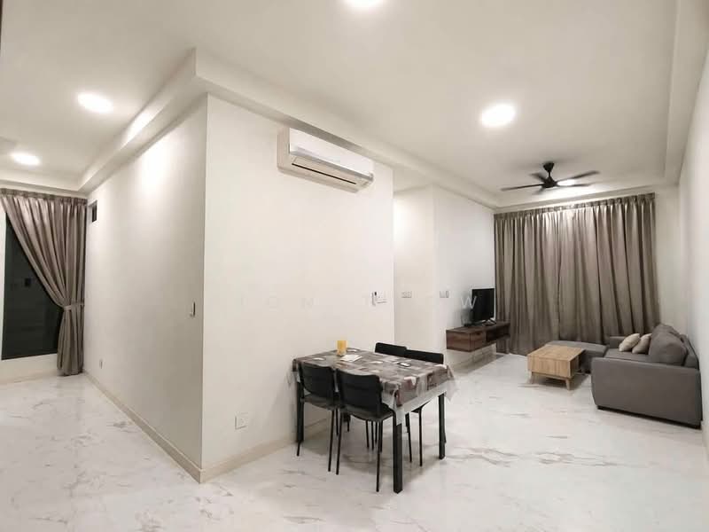 Servis Apartment untuk Dijual di Setia Sky 88 - Fion Teow - Living Room - PropertyGuru.com.my