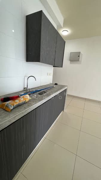 Servis Apartment untuk Disewa di KL Traders Square - Vivian Choo - PropertyGuru.com.my