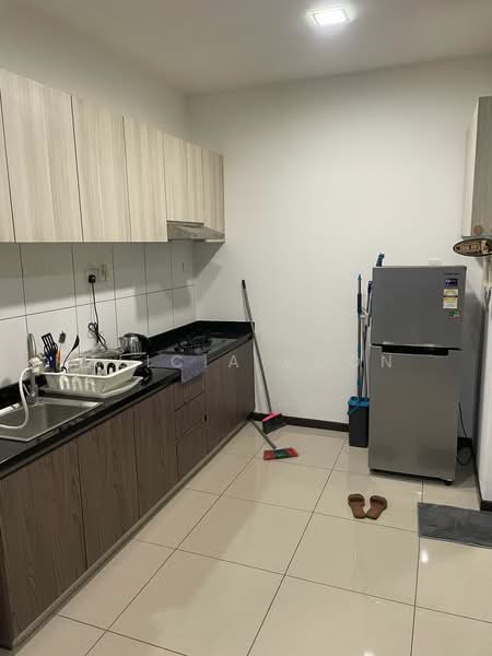 Servis Apartment untuk Disewa di Molek Regency - Alicia Voon - Kitchen - PropertyGuru.com.my