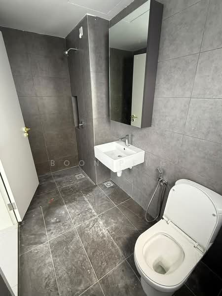 Condominium for Sale at D'Terra Residences - Boon Peng - Bathroom - PropertyGuru.com.my