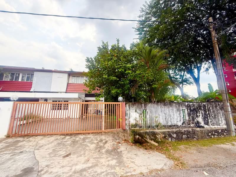 Rumah Teres 2 Tingkat untuk Dijual di Petaling Jaya (Selangor) - Hazlin Miswan - Exterior - PropertyGuru.com.my