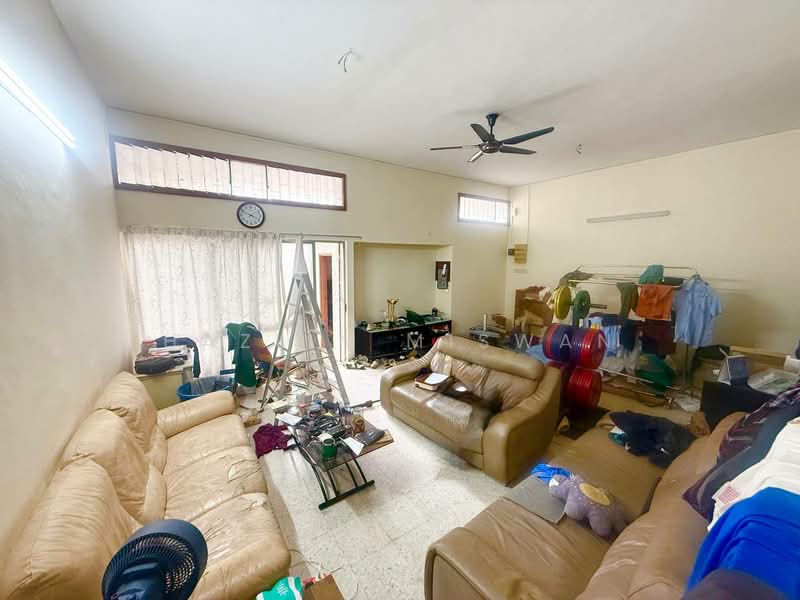 Rumah Teres 2 Tingkat untuk Dijual di Petaling Jaya (Selangor) - Hazlin Miswan - Living Room - PropertyGuru.com.my