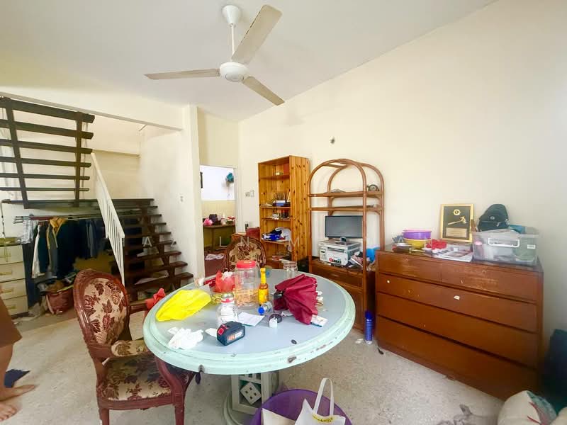 Rumah Teres 2 Tingkat untuk Dijual di Petaling Jaya (Selangor) - Hazlin Miswan - Living Room - PropertyGuru.com.my