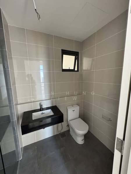 Condominium for Rent at The Maple Residences - Wan Hung Liew - Bathroom - PropertyGuru.com.my
