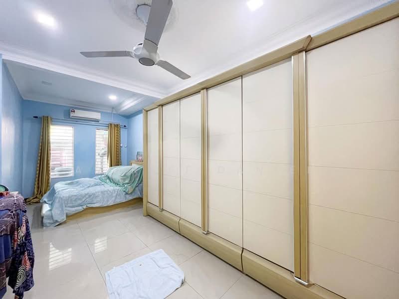1-storey Terraced House for Sale in Taman Desa Kundang (Rawang) - Ashraff Daniel - PropertyGuru.com.my