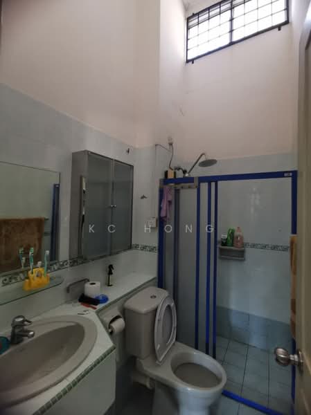 Rumah Teres 2 Tingkat untuk Dijual di Putra Permai (Subang Jaya) - KC Hong - PropertyGuru.com.my
