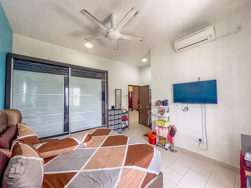 Townhouse for Sale in Kajang (Selangor) - Ashraff Daniel - Bedroom - PropertyGuru.com.my