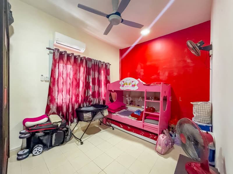 Townhouse for Sale in Kajang (Selangor) - Ashraff Daniel - Bedroom - PropertyGuru.com.my