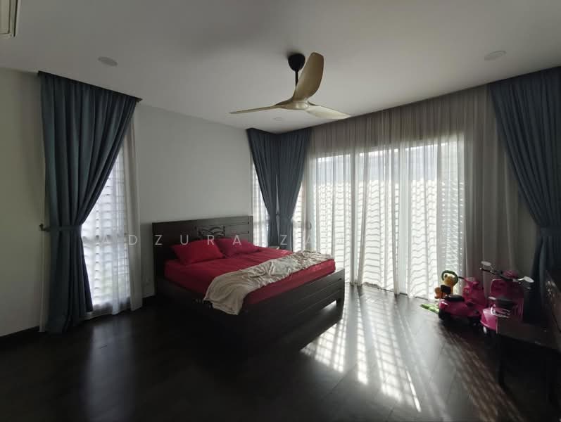 Bungalow for Sale in Shah Alam (Selangor) - Adzura Zamedin - Bedroom - PropertyGuru.com.my