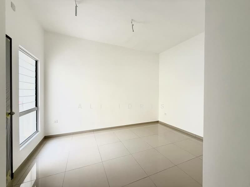 2-storey Terraced House for Sale in Bandar Rimbayu (Telok Panglima Garang) - Ali Idris - Interior - PropertyGuru.com.my