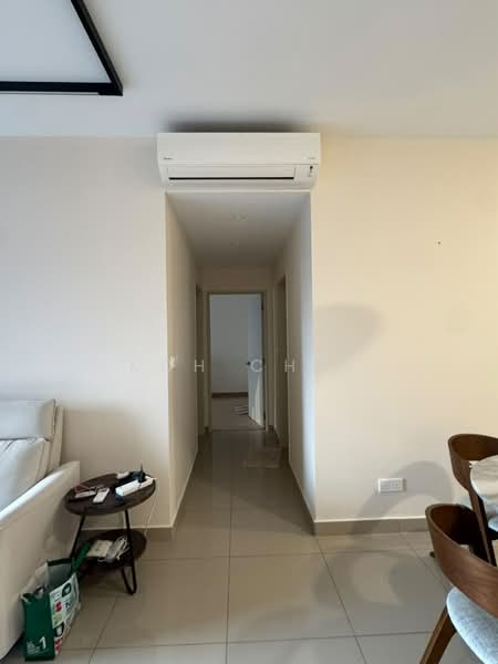 Kondominium untuk Disewa di Kuchai Sentral - Koh Chee - Corridor - PropertyGuru.com.my