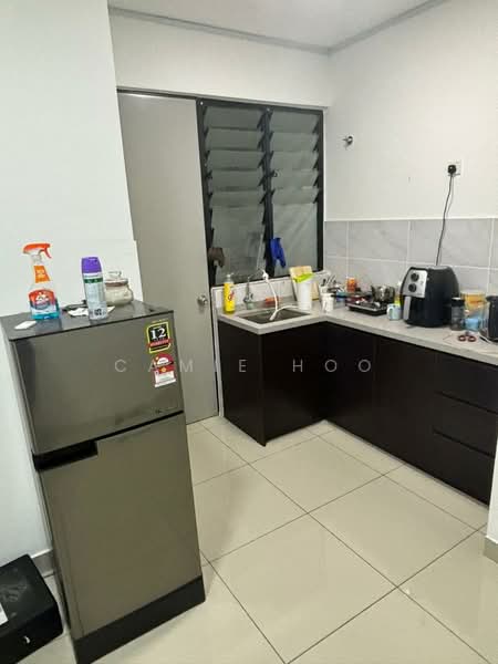Condominium for Rent at Mizumi Residences - Camie Hoo - Kitchen - PropertyGuru.com.my