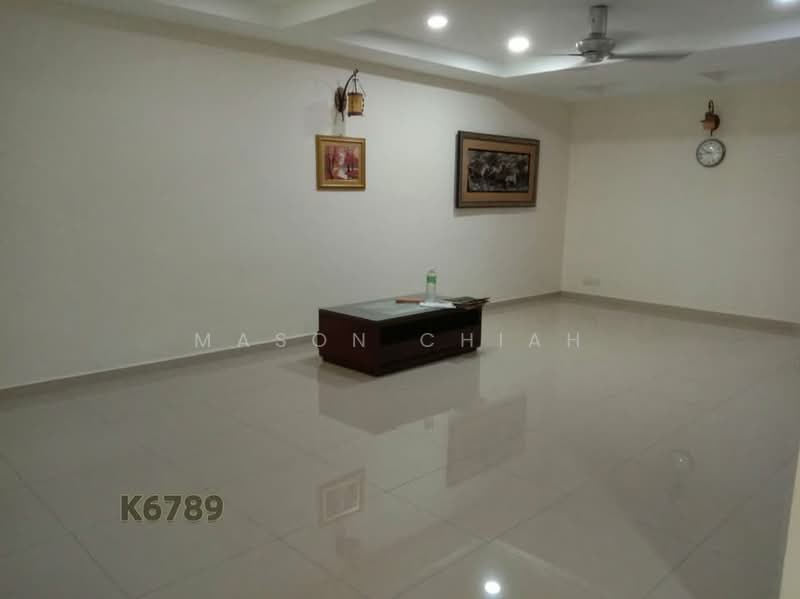 Rumah Teres 2-Tingkat untuk Dijual di Bandar Bukit Tinggi 2 (Klang) - Mason Chiah - Living Room - PropertyGuru.com.my