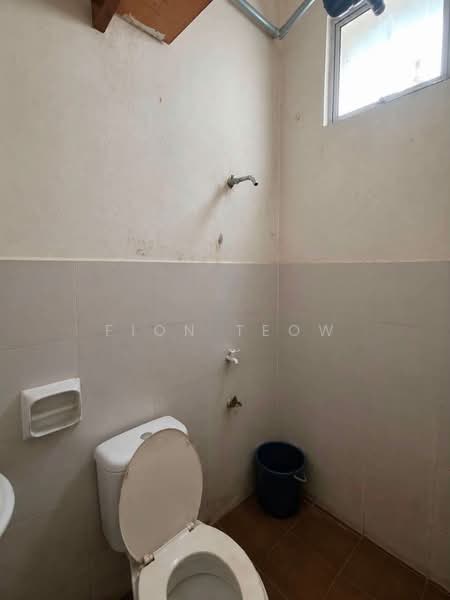 Shop / Office for Sale in Masai (Johor) - Fion Teow - Bathroom - PropertyGuru.com.my