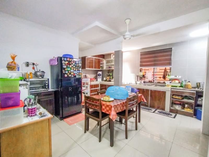 Rumah Berkembar untuk Dijual di Taman Salak Maju (Labu) - Ashraff Daniel - PropertyGuru.com.my
