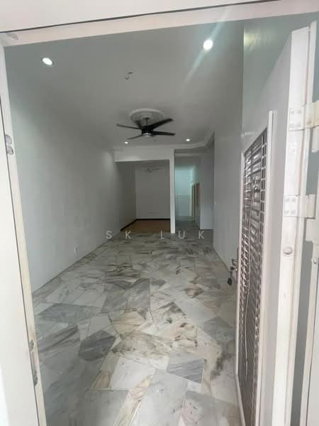 1-storey Terraced House for Sale in Bandar Tasik Puteri (Rawang) - SK Luk - Interior - PropertyGuru.com.my