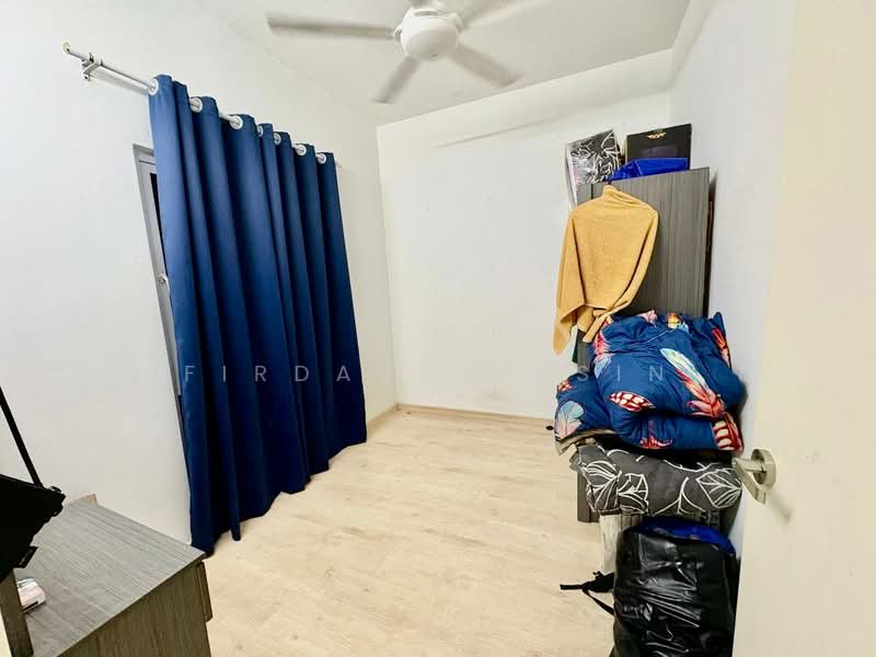 Kondominium untuk Dijual di The Holmes 1 - Firdaus Husin - Bedroom - PropertyGuru.com.my