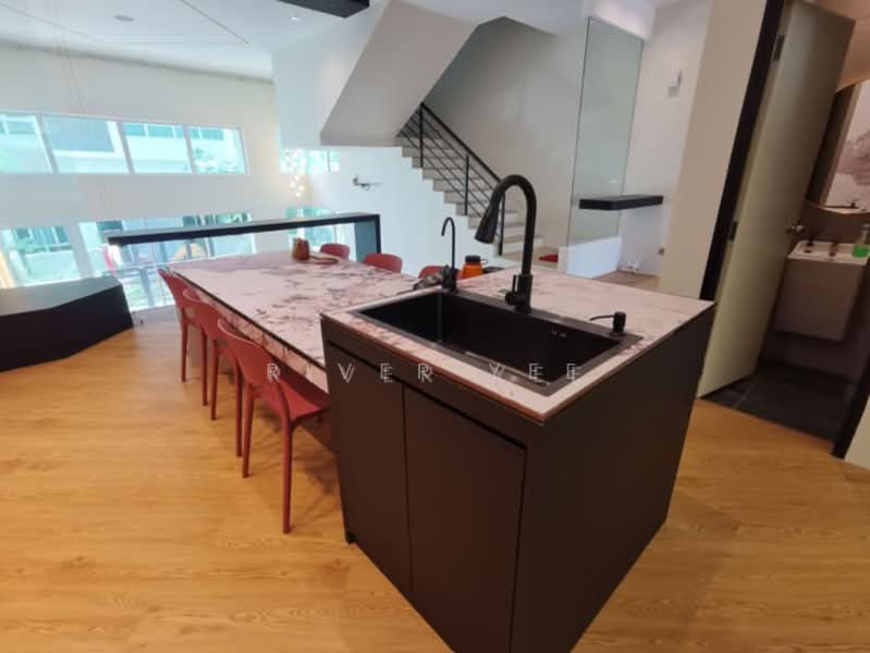 3-storey Terraced House for Sale in Tiara South (Semenyih) - River Yee - Kitchen - PropertyGuru.com.my