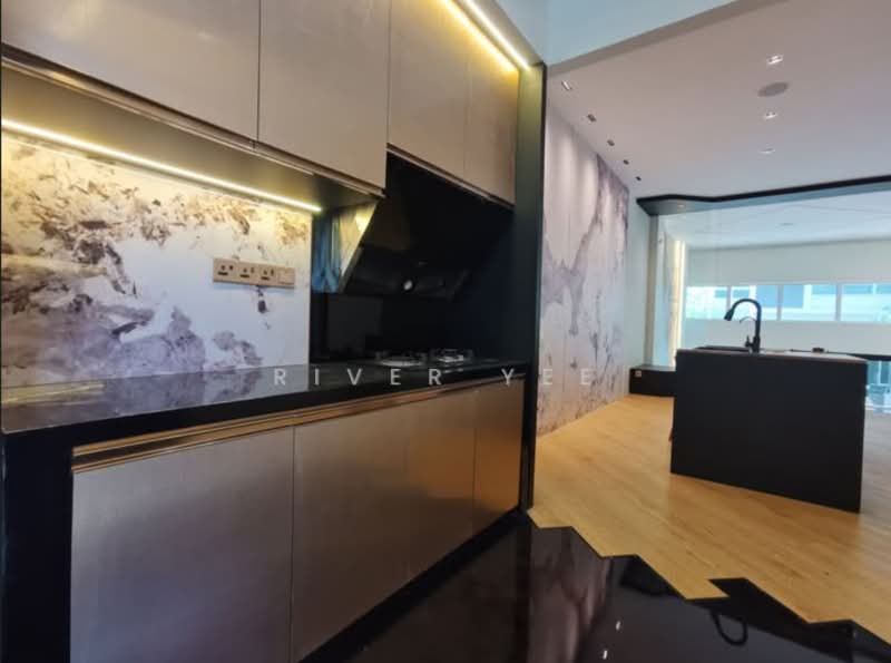 3-storey Terraced House for Sale in Tiara South (Semenyih) - River Yee - Kitchen - PropertyGuru.com.my