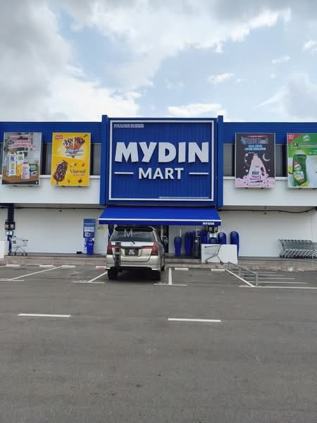 Shop for Rent in Bandar Tasik Kesuma (Beranang) - Sam Liew - Exterior - PropertyGuru.com.my