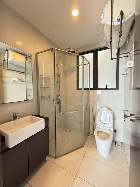 Kondominium untuk Dijual di Kings Bay @ Country Garden Danga Bay - Yen Ma - PropertyGuru.com.my