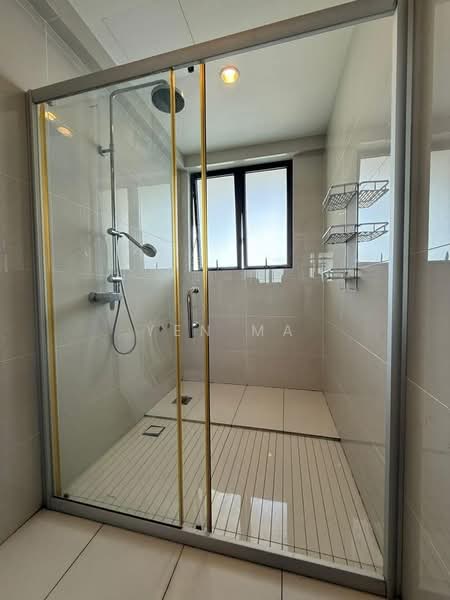Kondominium untuk Dijual di Kings Bay @ Country Garden Danga Bay - Yen Ma - PropertyGuru.com.my