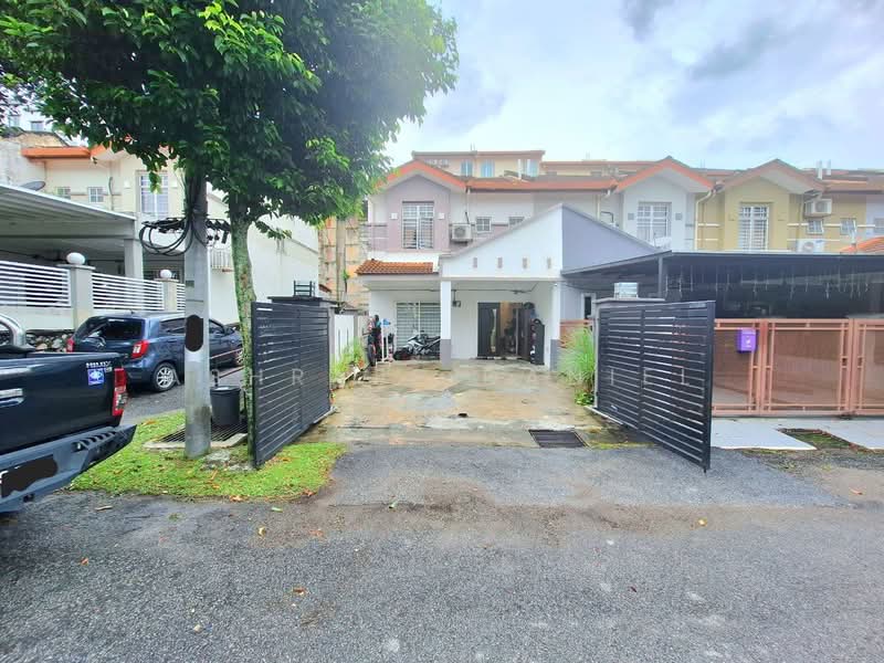 2-storey Terraced House for Sale in Ukay Bistari (Ulu Kelang) - Ashraff Daniel - Exterior - PropertyGuru.com.my