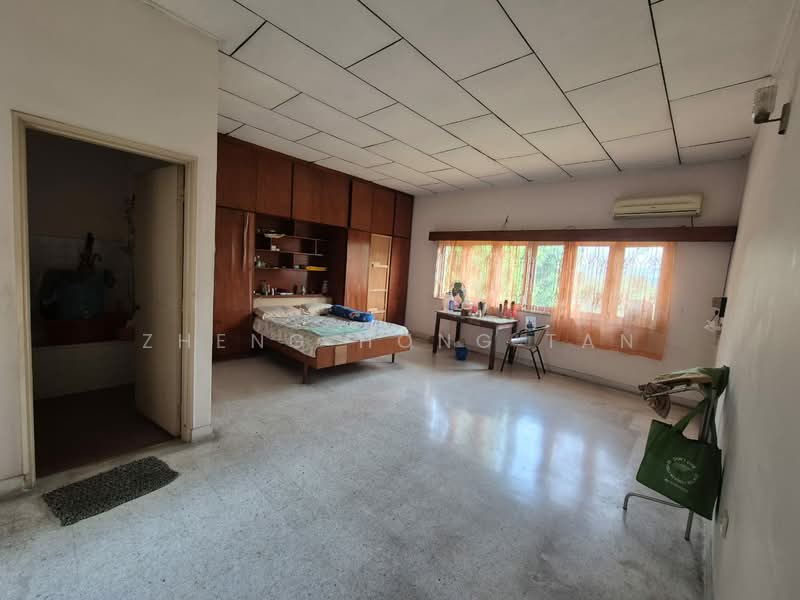 Rumah Banglo untuk Dijual di Taman Bukit Pantai (Bangsar) - Zheng Hong Tan - Bedroom - PropertyGuru.com.my