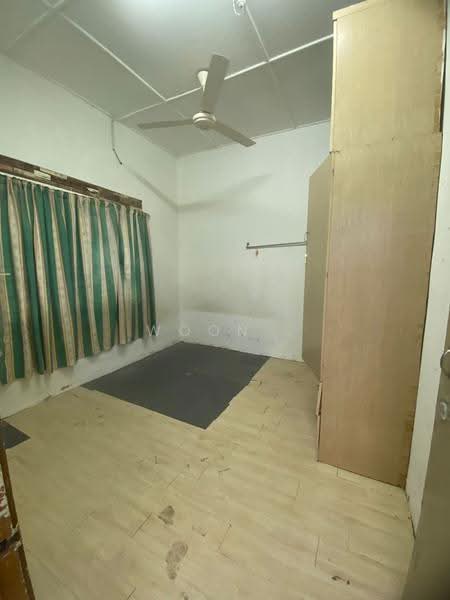 Rumah Teres 1-Tingkat untuk Dijual di Ujong Pasir (Melaka) - Woon . - Bedroom - PropertyGuru.com.my
