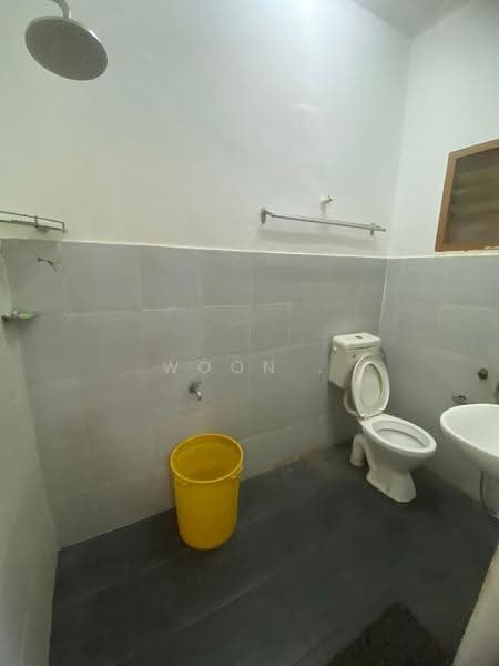 Rumah Teres 1-Tingkat untuk Dijual di Ujong Pasir (Melaka) - Woon . - Bathroom - PropertyGuru.com.my