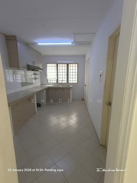 Rumah Teres untuk Dijual di Petaling Jaya (Selangor) - Chace Lim - Kitchen - PropertyGuru.com.my