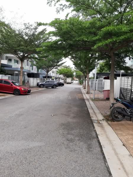 Rumah Teres untuk Dijual di Seksyen 11 (Kota Damansara) - Micheal Ng - PropertyGuru.com.my