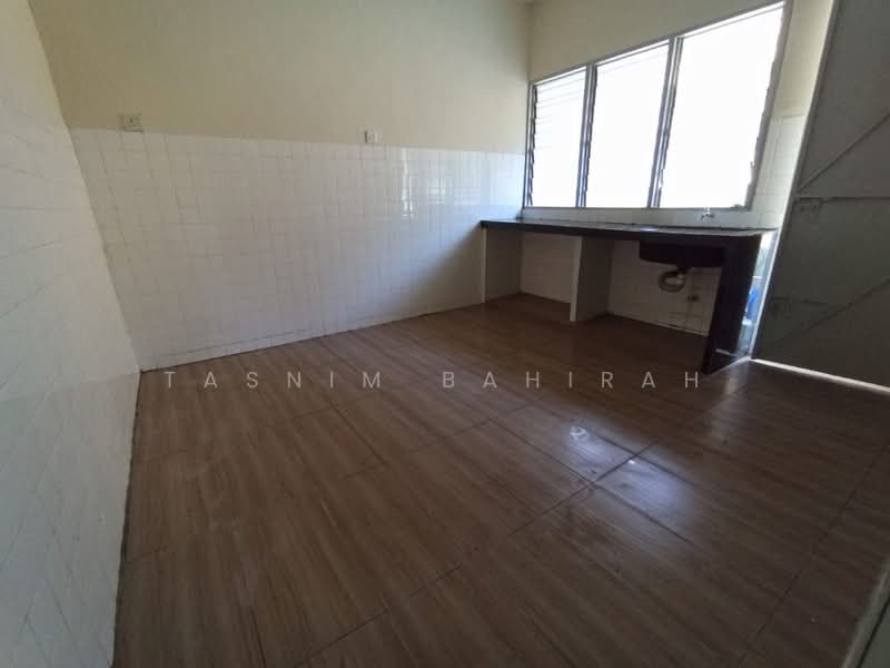 Rumah Teres 2 Tingkat untuk Dijual di Taman Mutiara (Bukit Mertajam) - Tasnim Bahirah - Kitchen - PropertyGuru.com.my