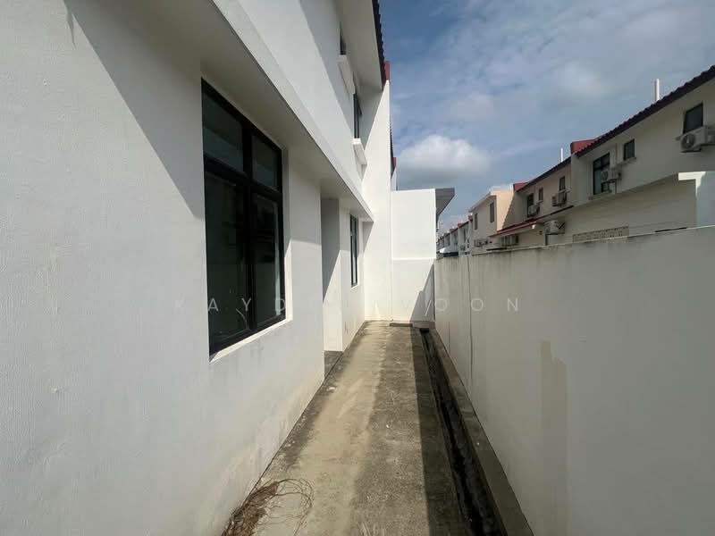 Rumah Teres untuk Dijual di Bandar Dato Onn (Tebrau) - Kayden Voon - Exterior - PropertyGuru.com.my