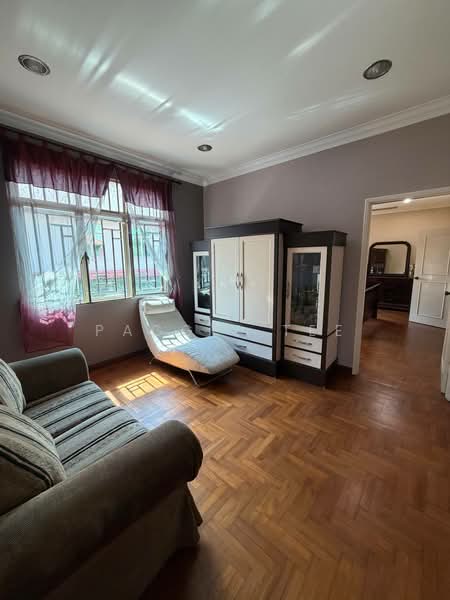 Rumah Berkembar untuk Dijual di Taman Impian Emas (Skudai) - Paggie Tee - Living Room - PropertyGuru.com.my