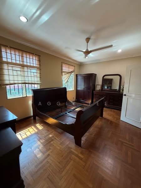 Rumah Berkembar untuk Dijual di Taman Impian Emas (Skudai) - Paggie Tee - Bedroom - PropertyGuru.com.my
