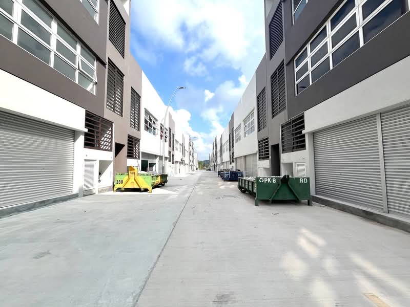 Kedai / Pejabat untuk Disewa di Seksyen U16 (Shah Alam) - Nana Cheah - PropertyGuru.com.my