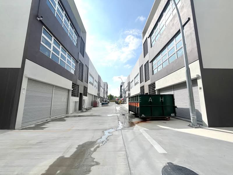 Kedai / Pejabat untuk Disewa di Seksyen U16 (Shah Alam) - Nana Cheah - PropertyGuru.com.my
