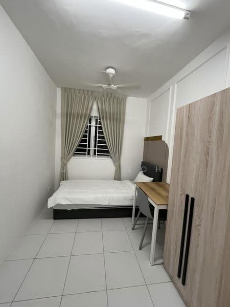 Kondominium untuk Disewa di Residensi Sateria - Jovi Soh - Bedroom - PropertyGuru.com.my