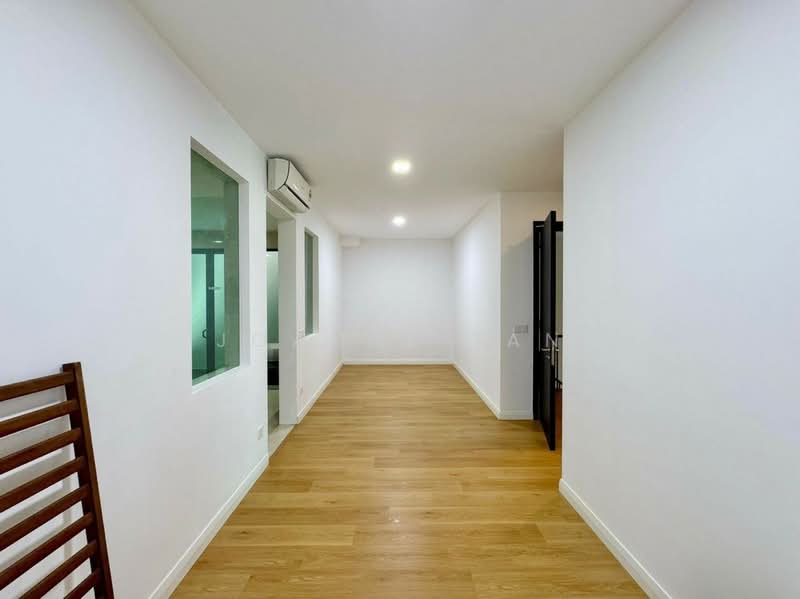 Rumah Teres untuk Dijual di Duta Villa (Setia Alam) - Joanne Tan - Interior - PropertyGuru.com.my