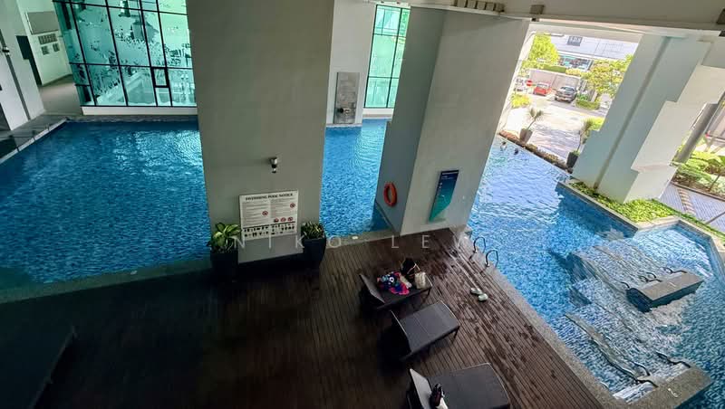 Servis Apartment untuk Disewa di Sky Peak Residences - Niko Lew - Pool - PropertyGuru.com.my