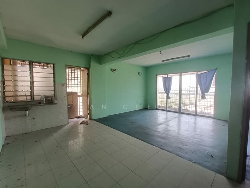 Pangsapuri untuk Dijual di Pangsapuri Sri Pinang - Yzan Cheng - Kitchen - PropertyGuru.com.my