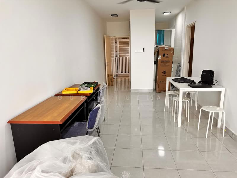 Kondominium untuk Disewa di Aspire Residence - Gudrotullah Ikhwan - Living Room - PropertyGuru.com.my