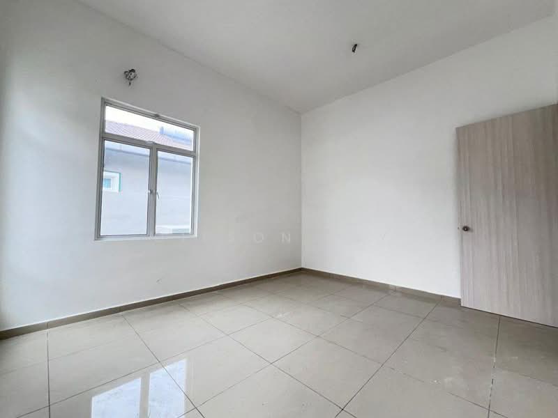 Rumah Kluster untuk Dijual di Taman Kluang Perdana (Kluang) - Gipson Lay - PropertyGuru.com.my