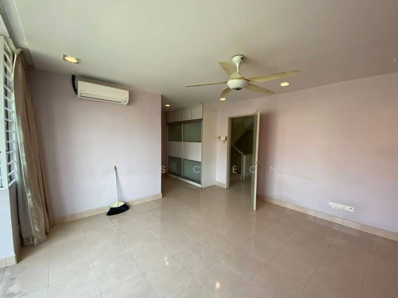 3-storey Terraced House for Sale in Laman Rimbunan (Kepong) - Yanis Cheong - Interior - PropertyGuru.com.my