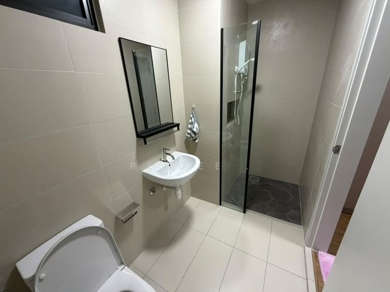 Condominium for Rent at Trinity Wellnessa - PeiGee . - Bathroom - PropertyGuru.com.my