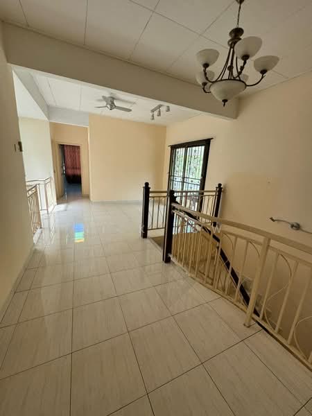 Rumah Teres 2 Tingkat untuk Disewa di Taman Mount Austin (Tebrau) - Nick Low - Interior - PropertyGuru.com.my