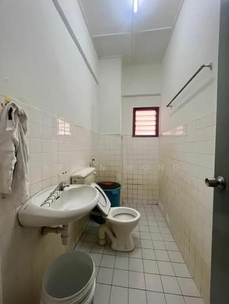 Apartment for Rent at Cheras Perdana Apartment Block A, B, C - Bryan Wong - Bathroom - PropertyGuru.com.my