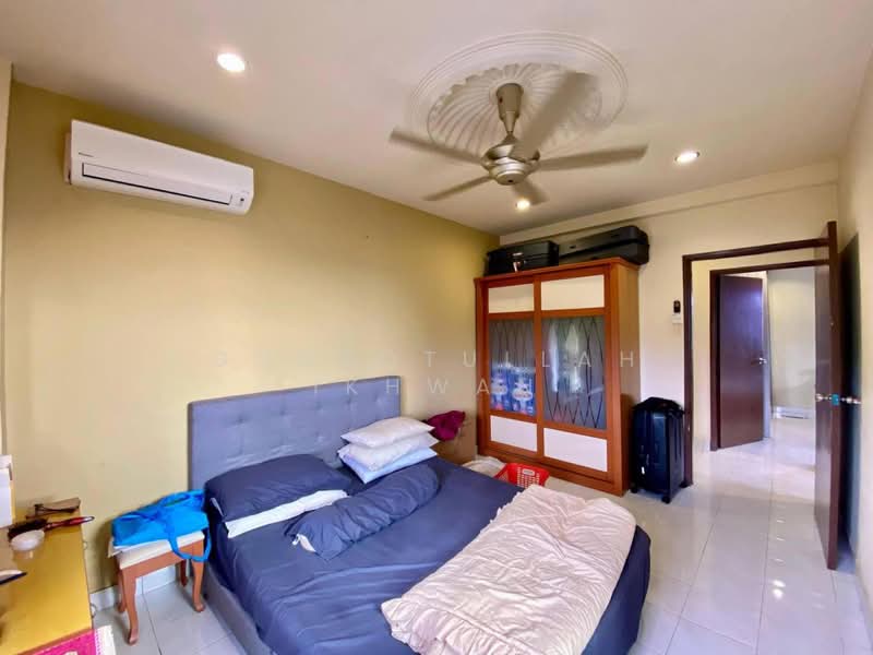Apartment for Sale at Pangsapuri Permata - Gudrotullah Ikhwan - Bedroom - PropertyGuru.com.my
