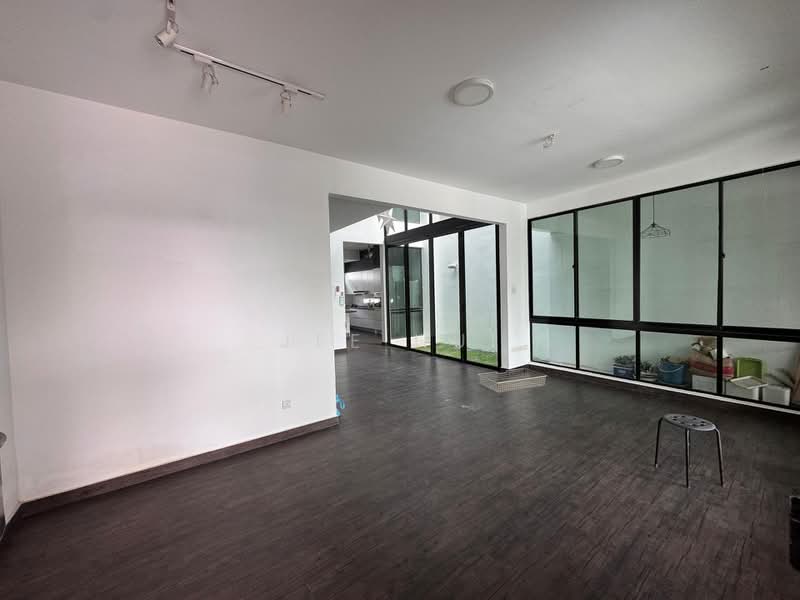 Rumah Teres 2-Tingkat untuk Dijual di Taman Seri Austin (Tebrau) - Jee Hui - PropertyGuru.com.my